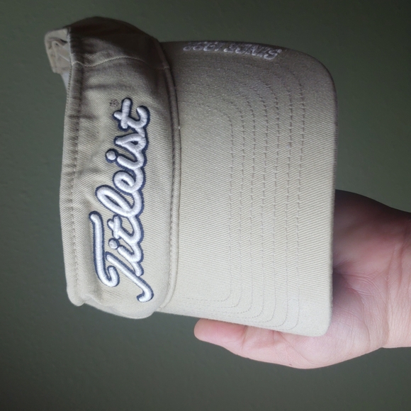 Titleist Gold Visor